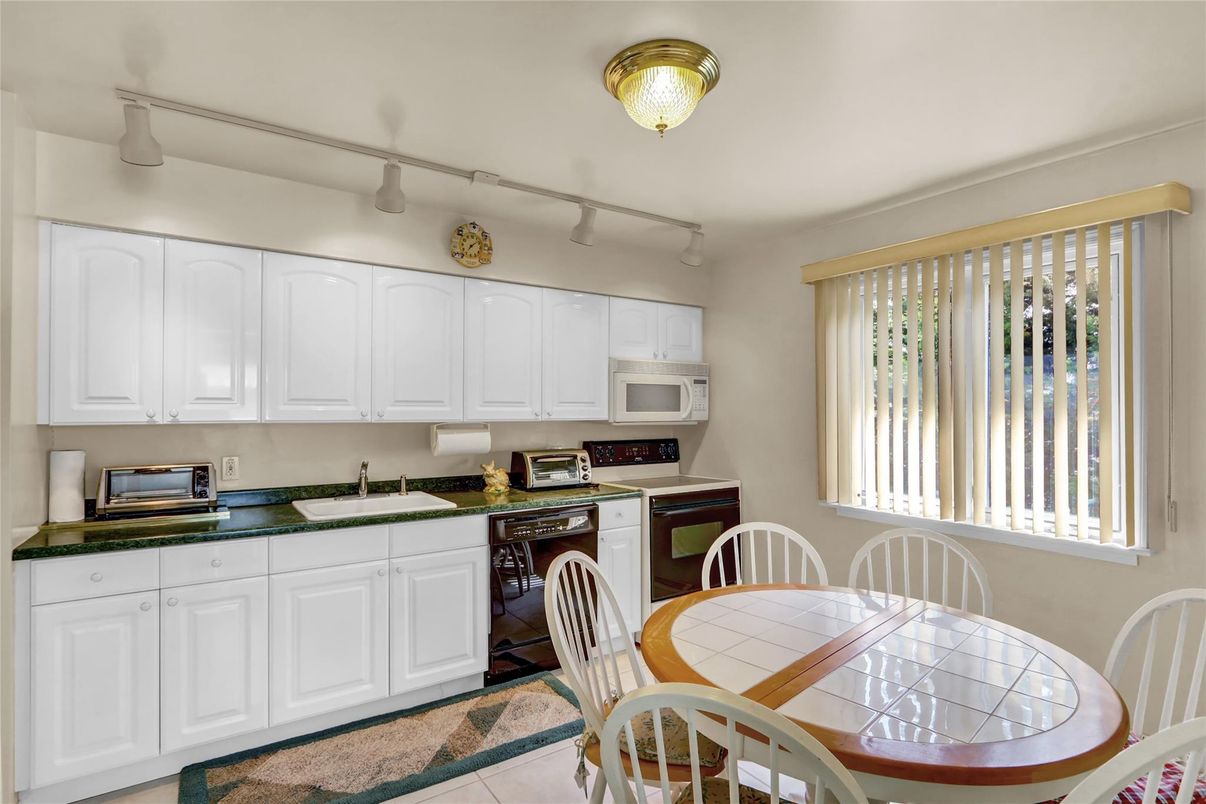 Dining room, Interior, Kitchen