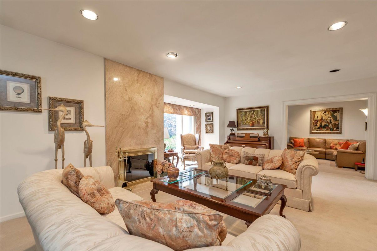 Fireplace, Interior, Living room, Recessed Lighting
