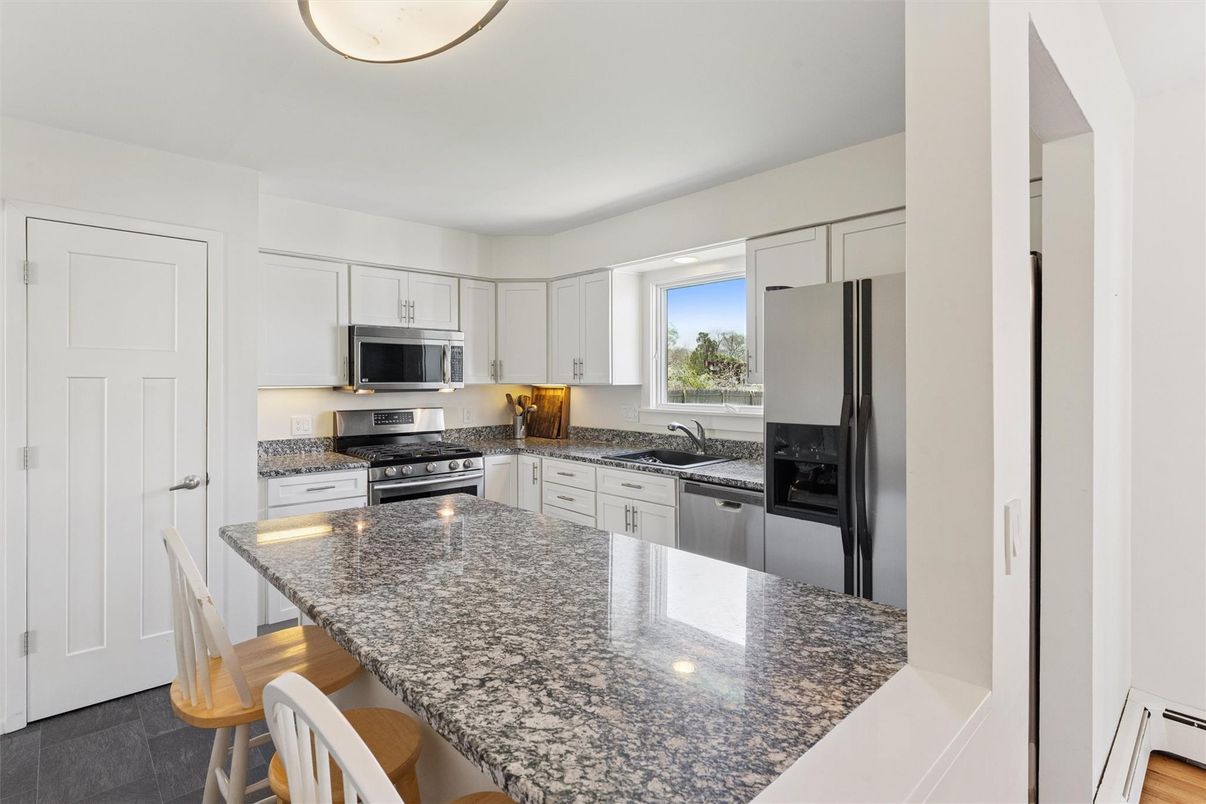 Interior, Kitchen, Stainless Steel Appliances