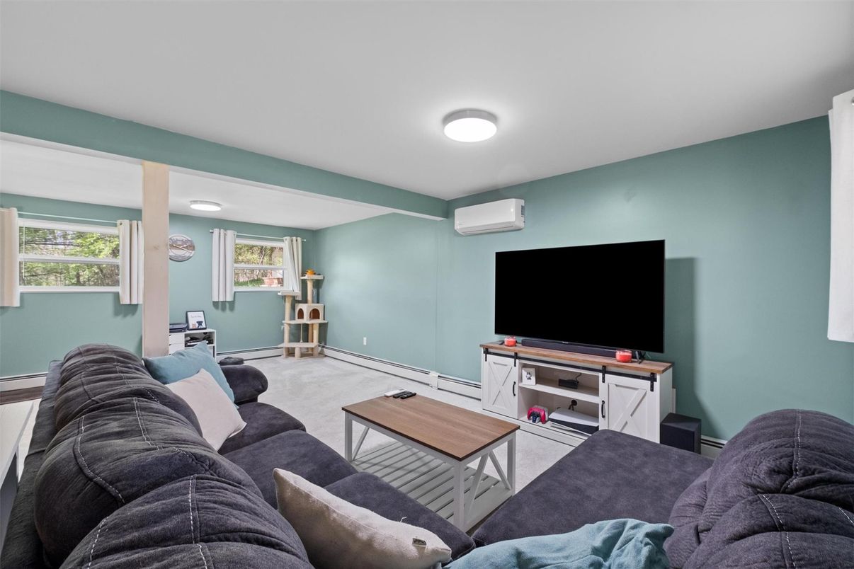 Interior, Living room