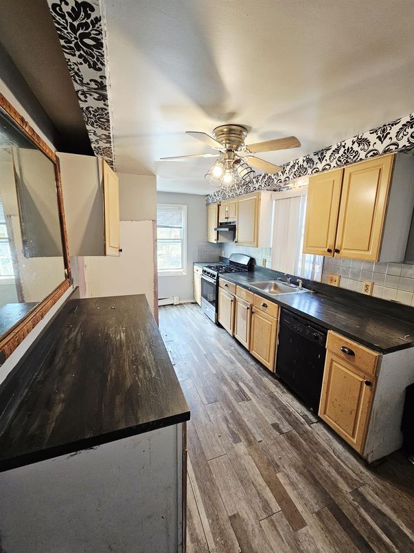 Interior, Kitchen, Wood Texture Flooring