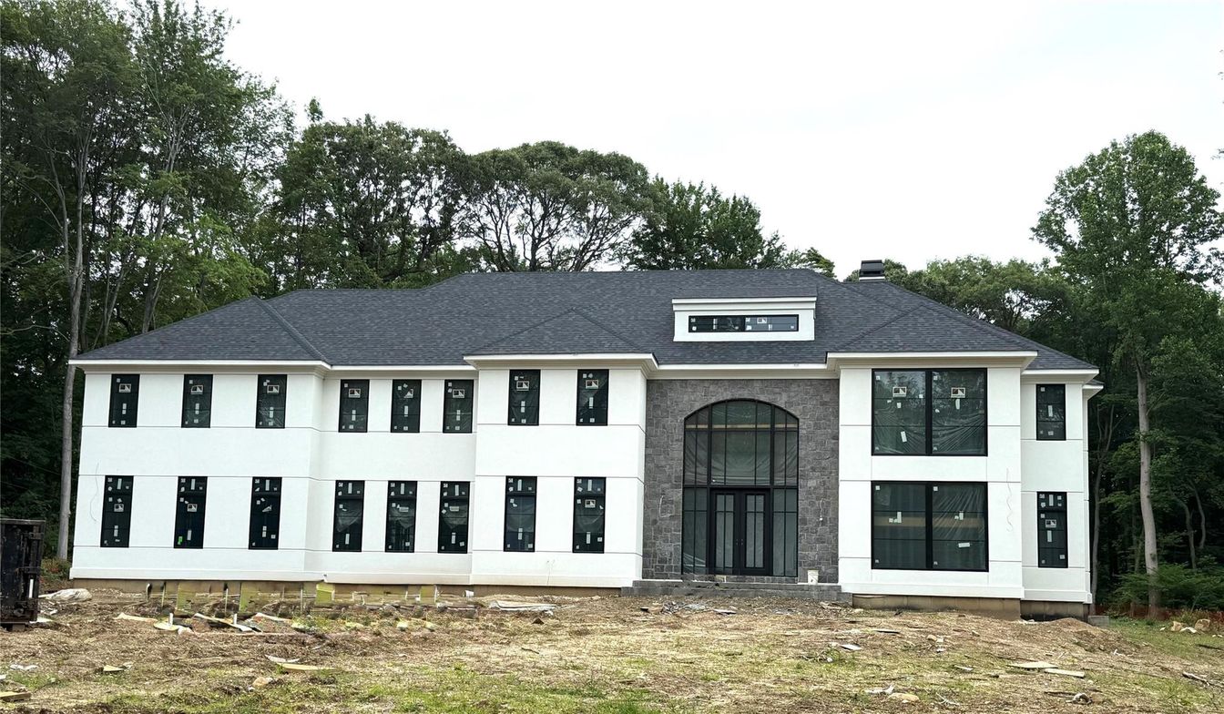 Exterior, Facade, French Provincial