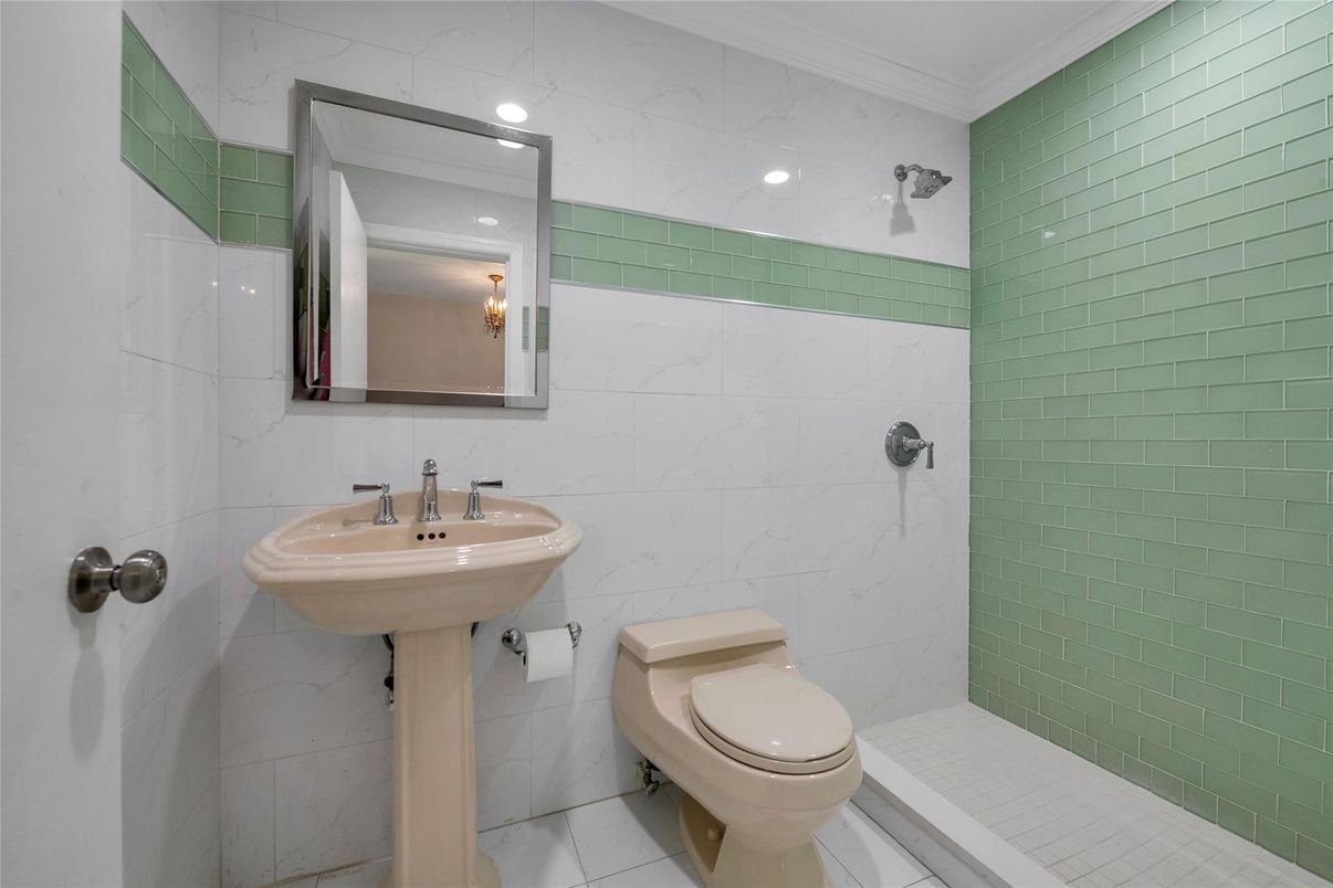 Bathroom, Interior, Marble Walls, Recessed Lighting