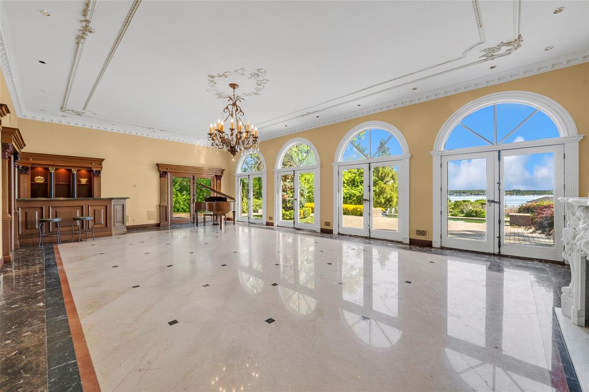 Chandelier, Fireplace, Interior, Marble, Piano, Recessed Lighting