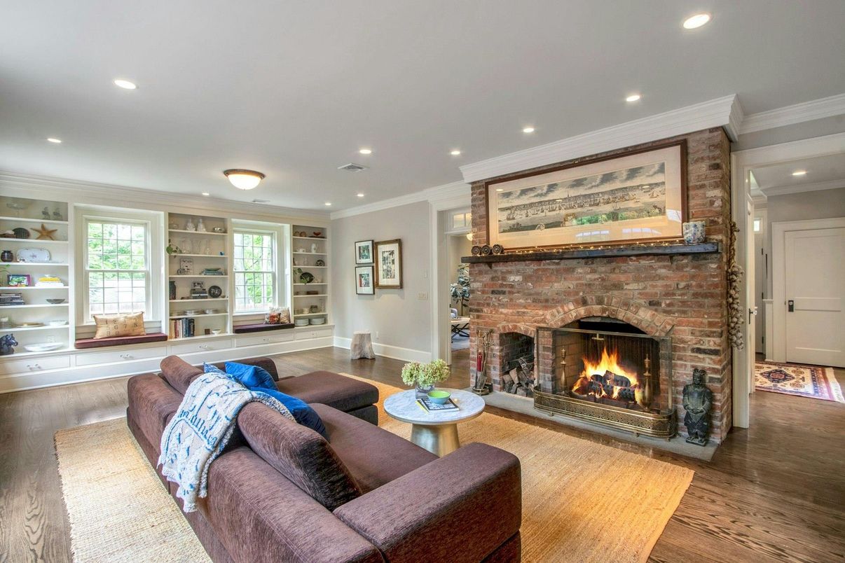 Fireplace, Interior, Living room, Recessed Lighting, Wood Texture Flooring