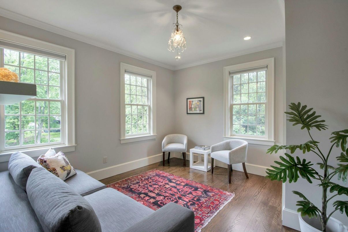 Interior, Living room, Pendant Lights, Recessed Lighting, Wood Texture Flooring