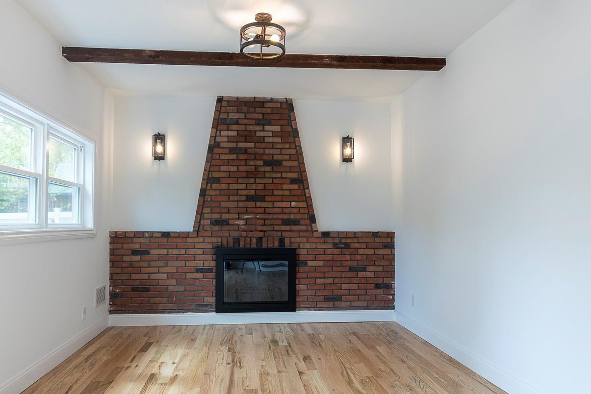 Empty room, Fireplace, Interior, Wooden Beams, Wood Texture Flooring
