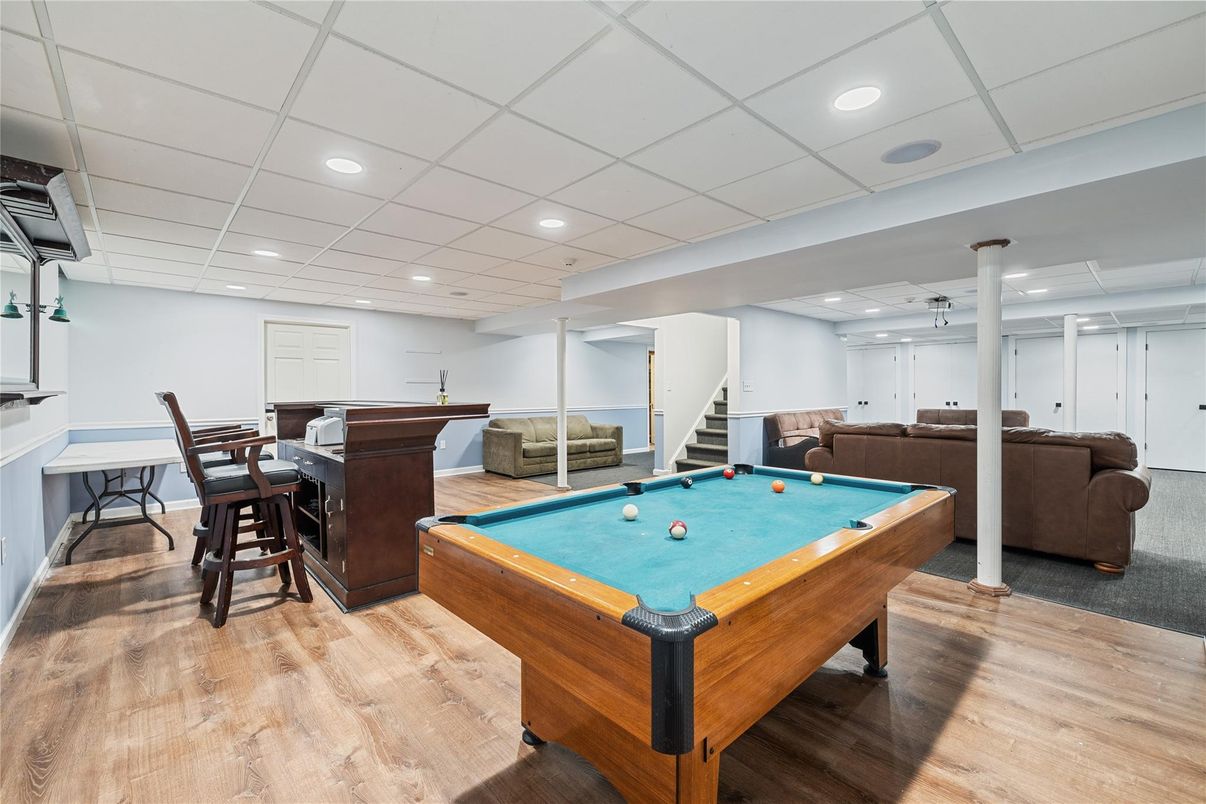 Billiard Table, Game Room, Interior, Recessed Lighting, Wood Texture Flooring