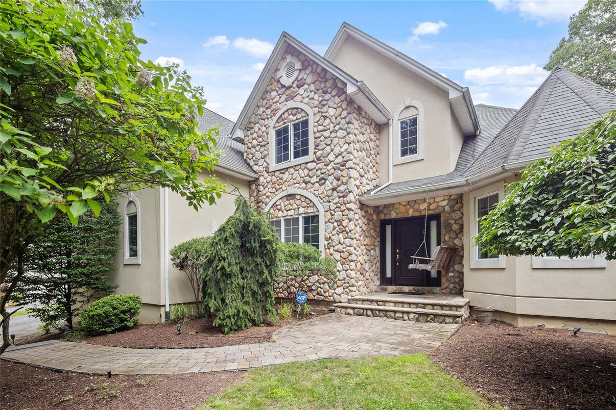 Exterior, Facade, Brick Traditional