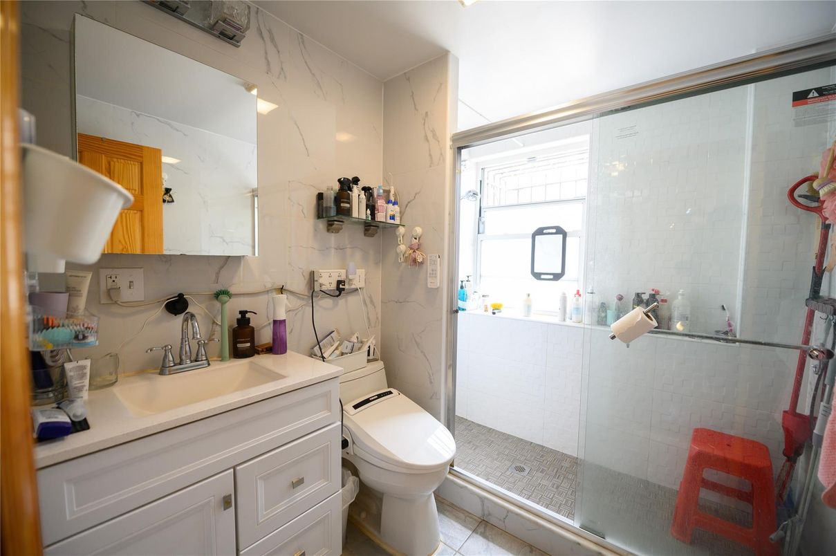 Bathroom, Glass Shower, Interior, Marble Walls