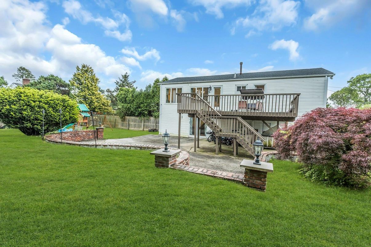 Backyard, Exterior, Playground