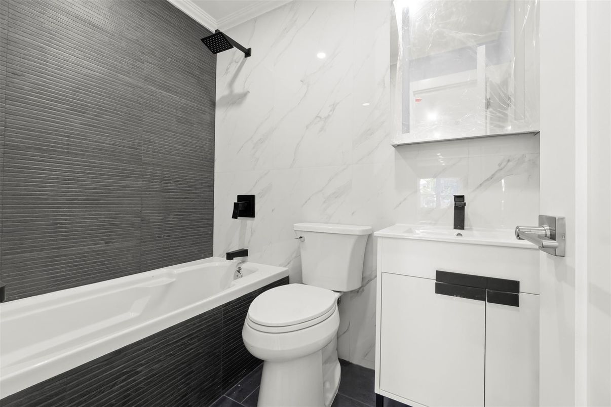 Bathroom, Interior, Marble Walls