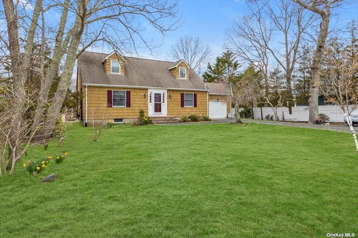 Attached, Backyard, Exterior, Facade, Cape Cod