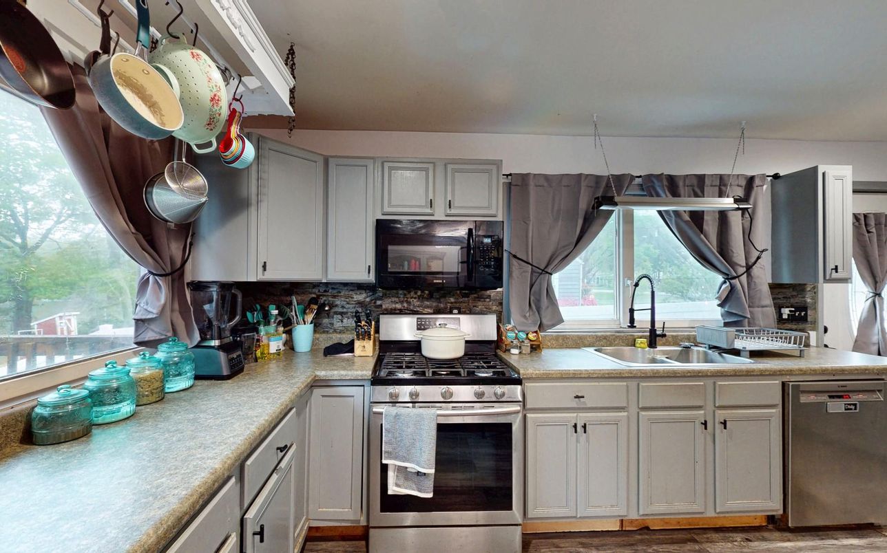 Interior, Kitchen, Stainless Steel Appliances