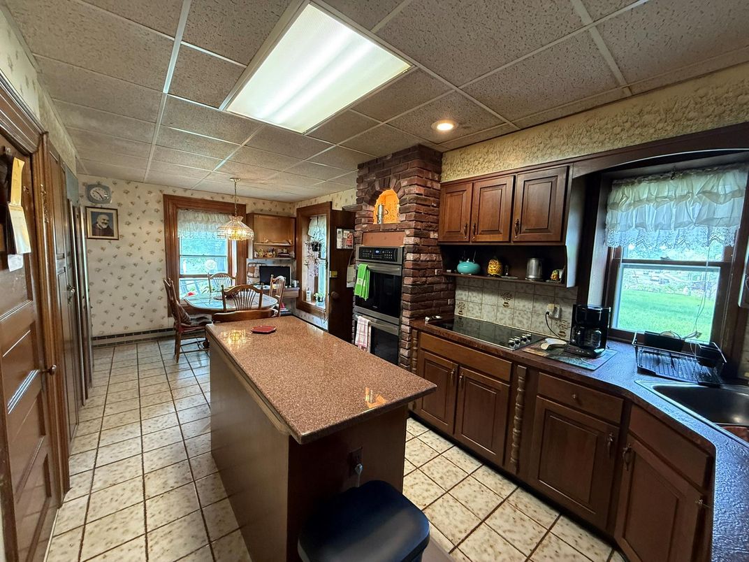 Dining room, Interior, Kitchen, Pendant Lights, Recessed Lighting