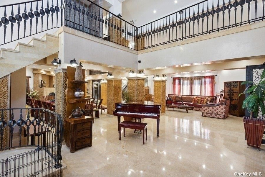Interior, Piano, Recessed Lighting