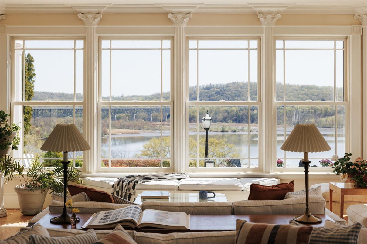 Home Office, Interior, Water