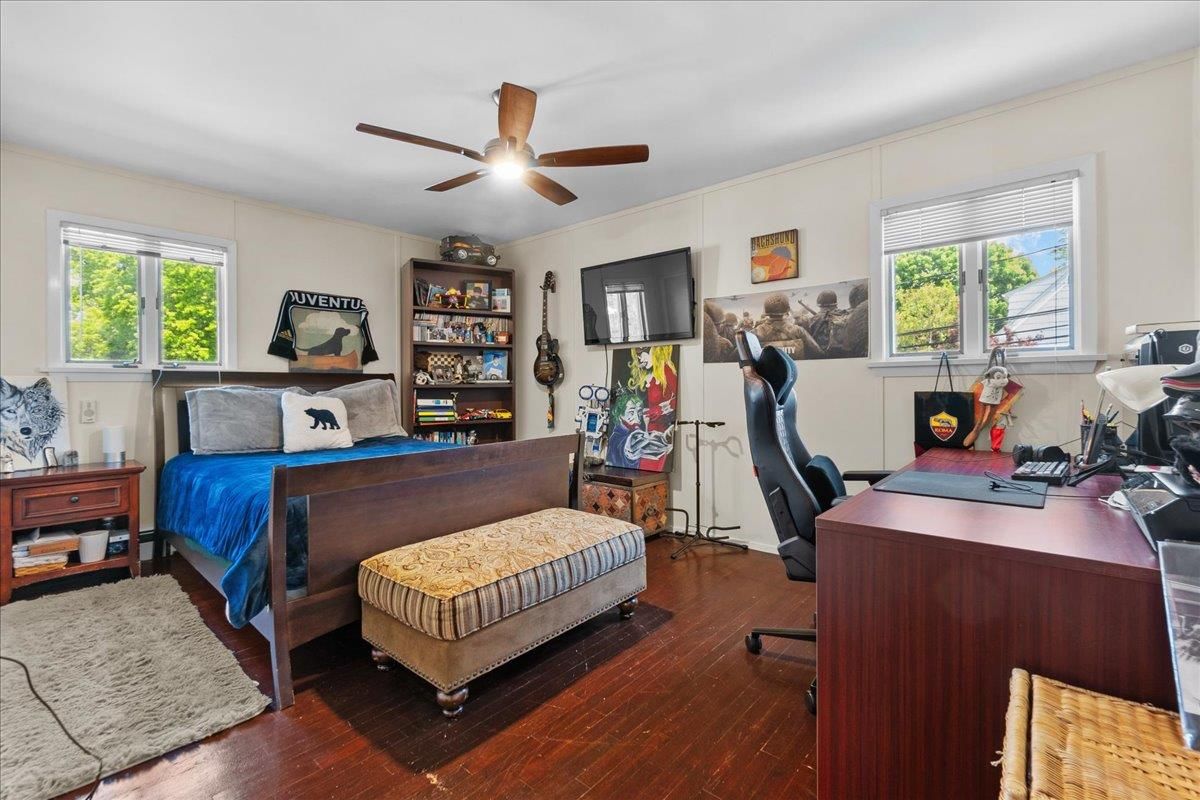 Bedroom, Home Office, Interior, Wood Texture Flooring