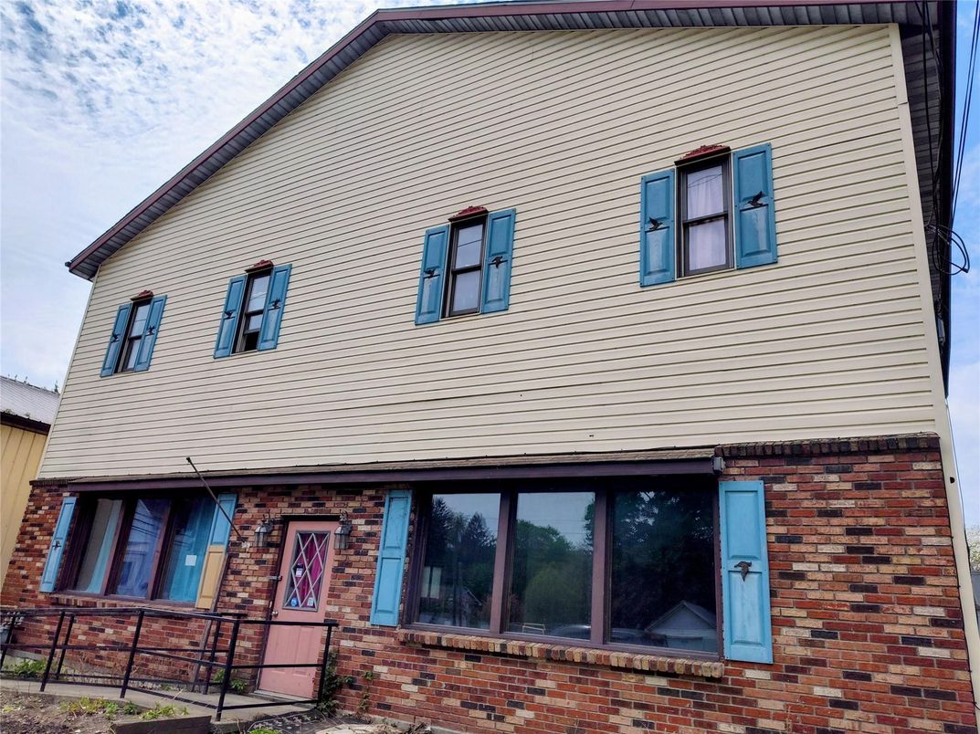 Exterior, Facade, Brick Facade, None
