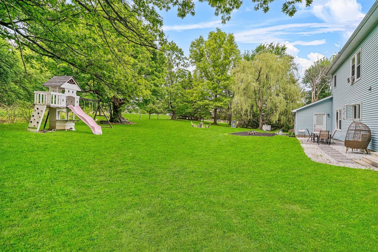 Backyard, Exterior, Playground