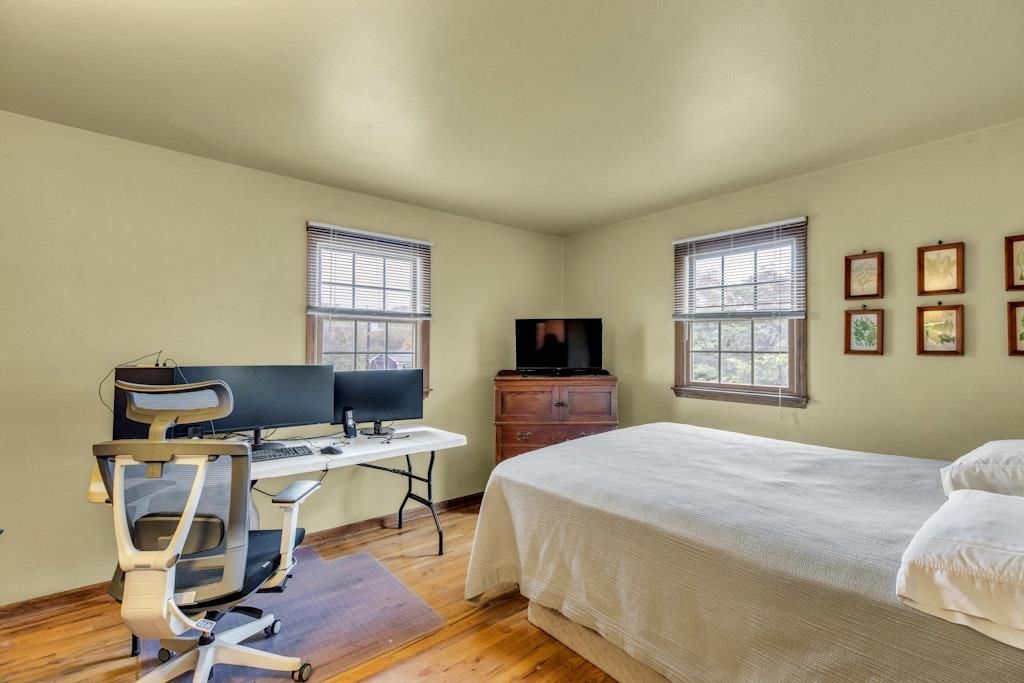 Bedroom, Home Office, Interior, Wood Texture Flooring