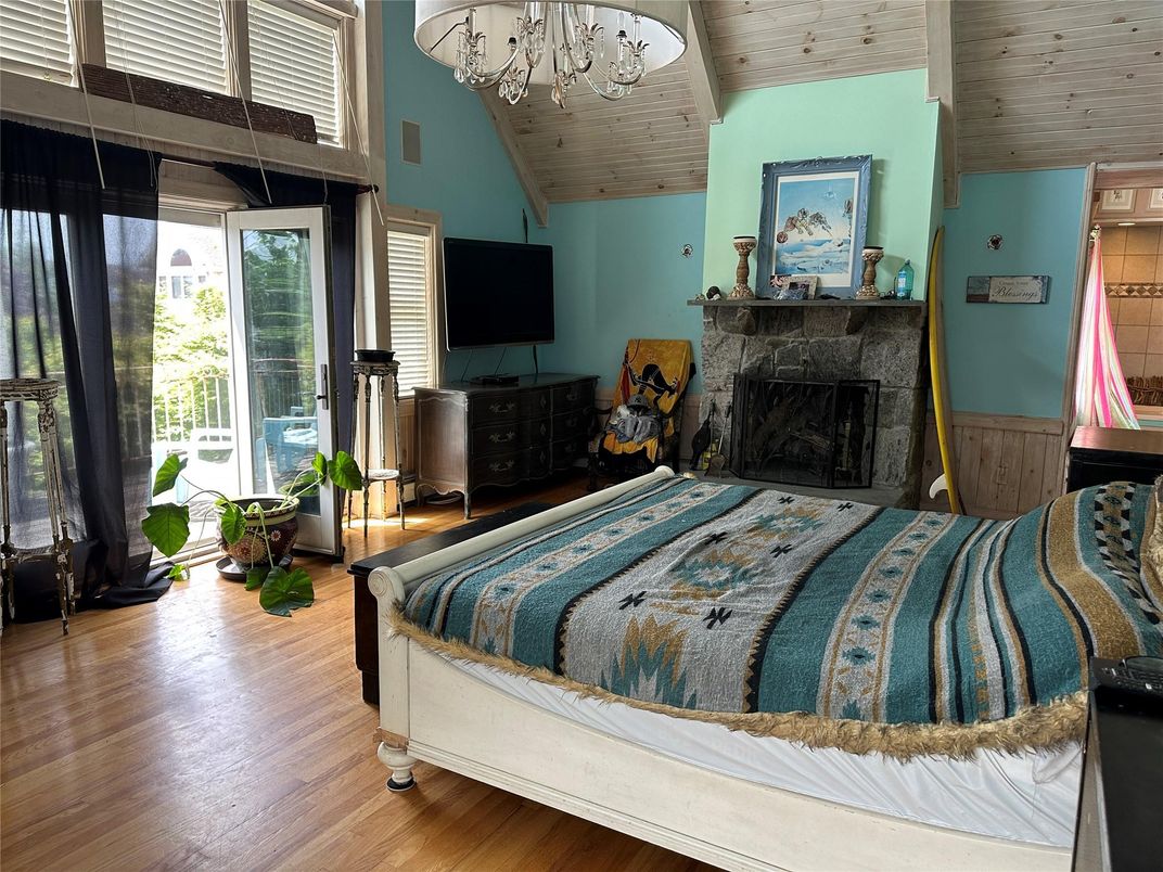 Bedroom, Chandelier, Fireplace, Interior, Wooden Ceilings, Wood Texture Flooring