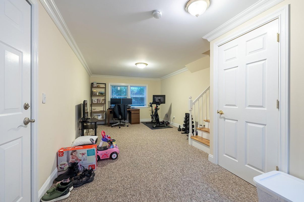 Fitness Equipment, Home Office, Interior
