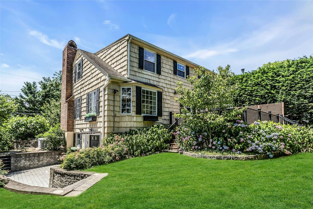 Backyard, Exterior, Facade, Tudor Revival