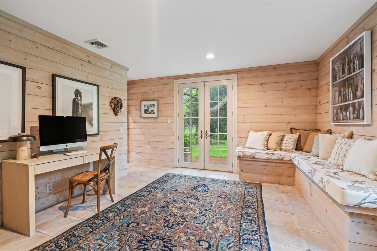 Home Office, Interior, Recessed Lighting, Wooden Walls