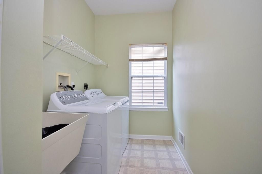 Interior, Washer