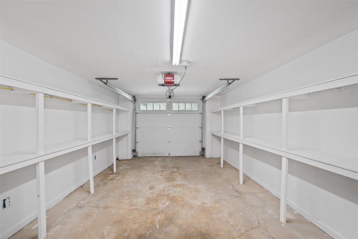 Garage, Interior, Walk-in Closets