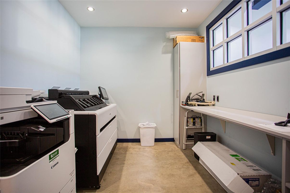 Interior, Recessed Lighting
