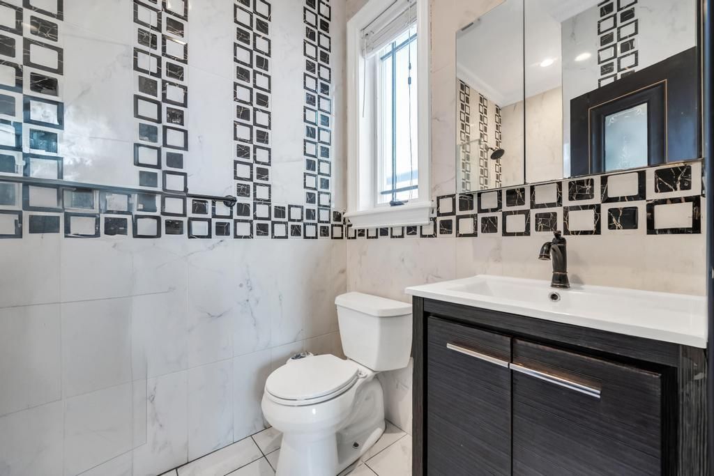 Bathroom, Interior, Marble Walls