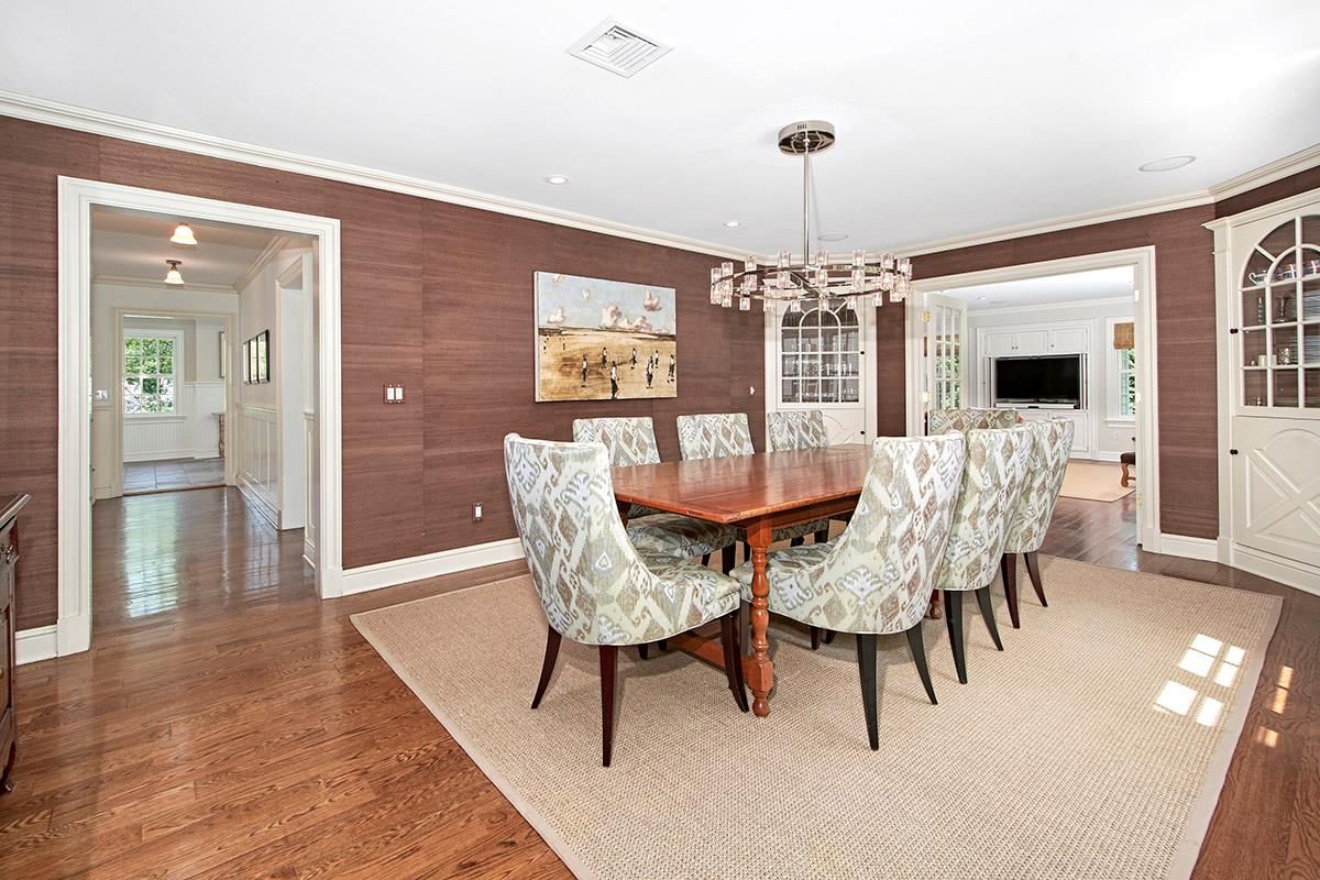 Dining room, Interior, Pendant Lights, Recessed Lighting, Wood Texture Flooring, Wooden Walls
