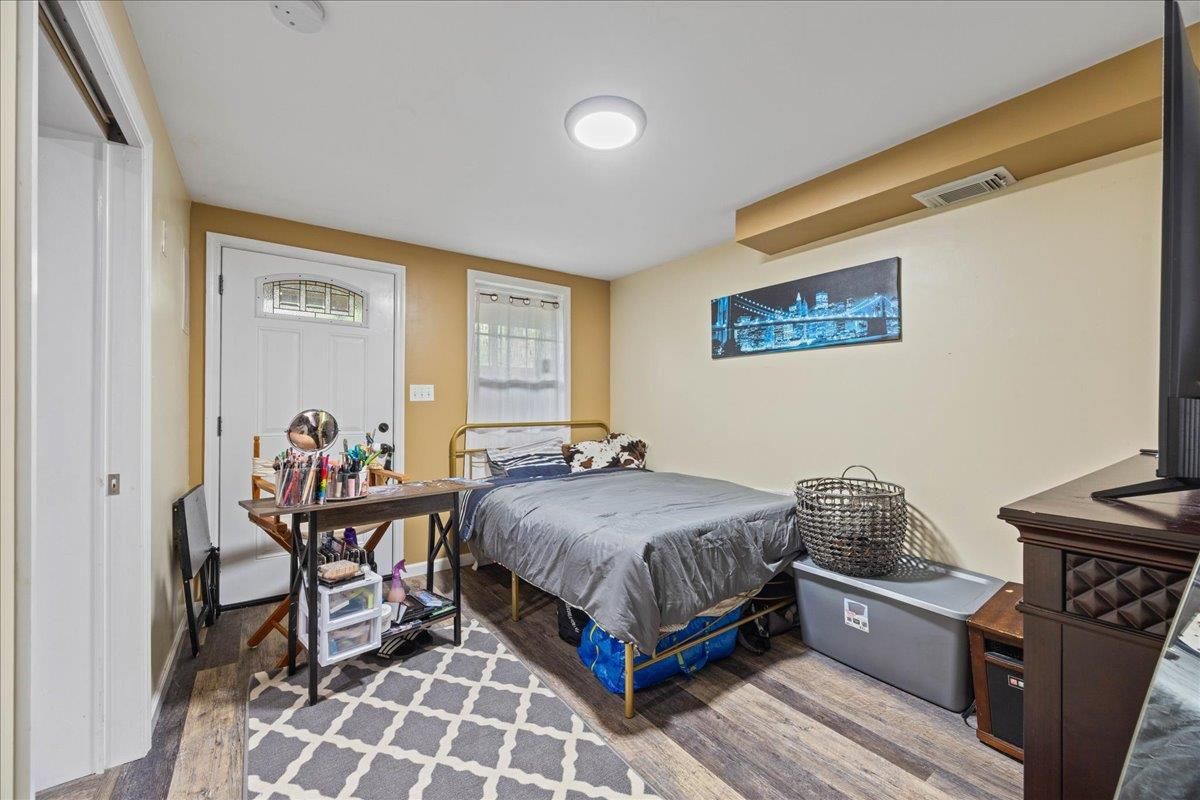 Bedroom, Home Office, Interior, Wood Texture Flooring