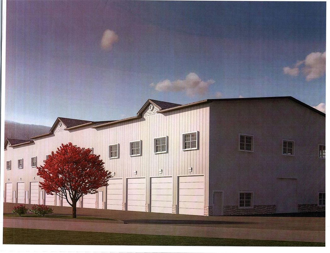 Attached, Exterior, Facade, Farmhouse
