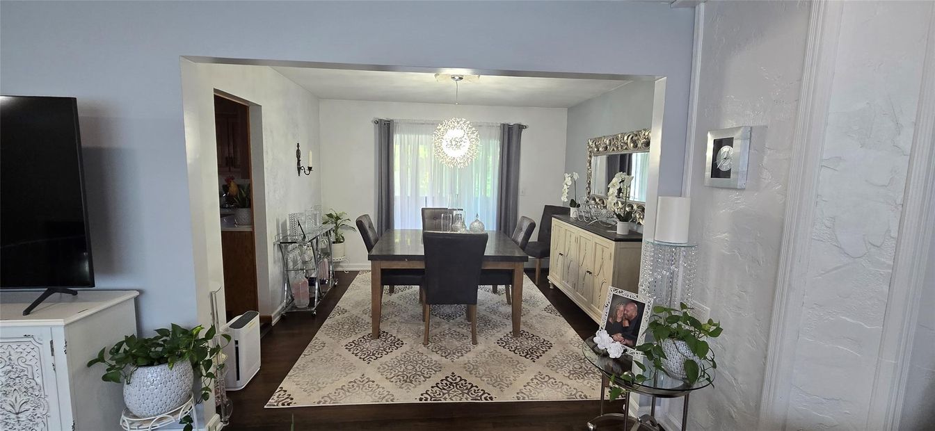 Chandelier, Dining room, Interior, Wood Texture Flooring