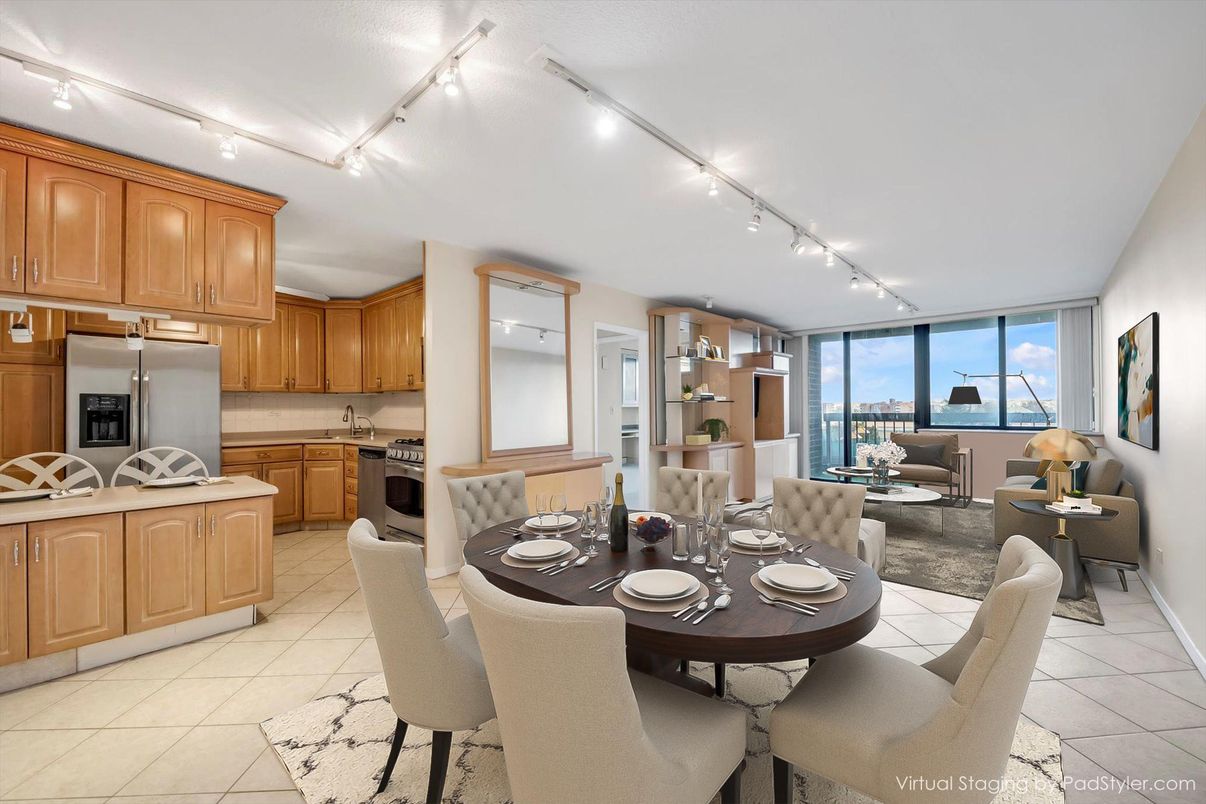Dining room, Interior, Kitchen, Living room, Stainless Steel Appliances