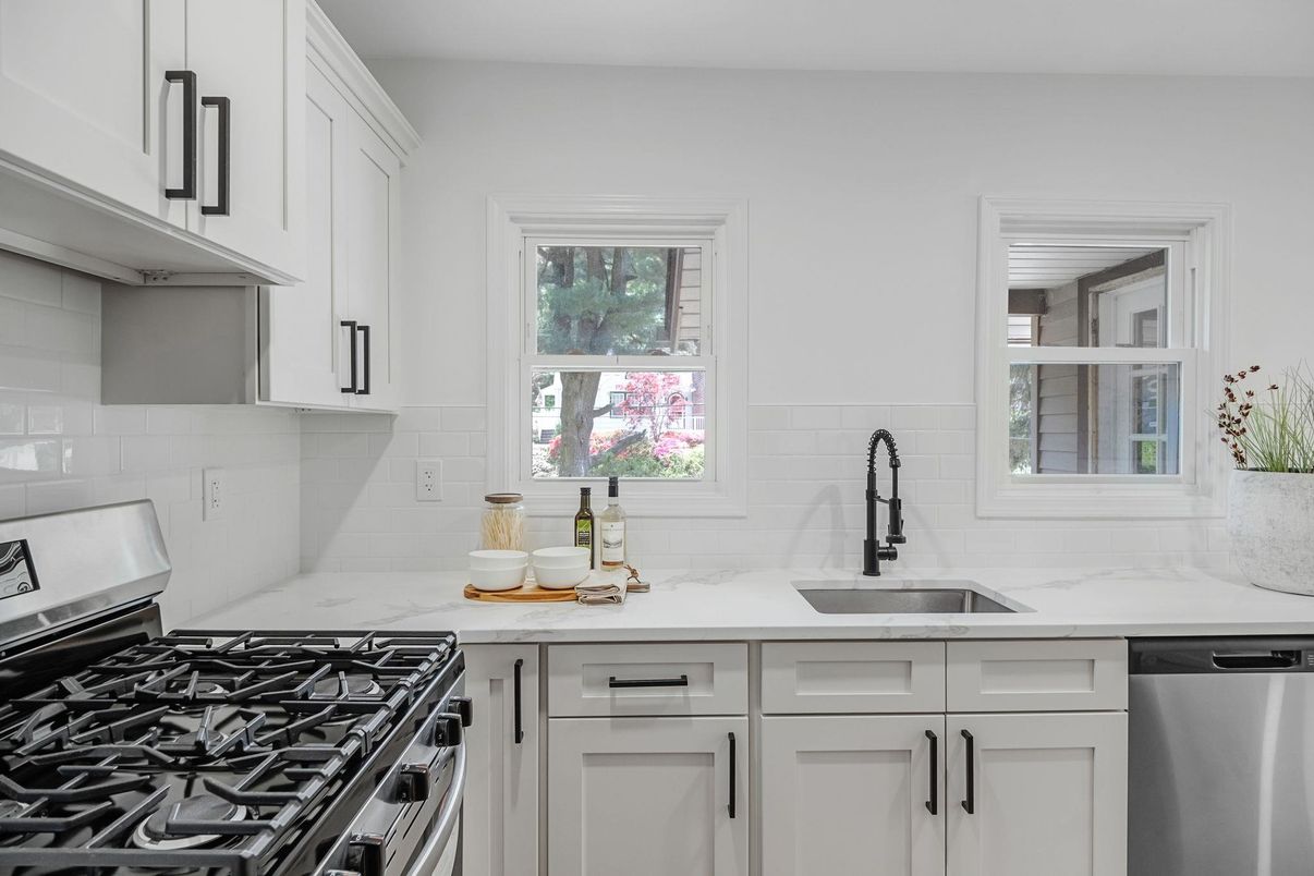 Interior, Kitchen, Stainless Steel Appliances