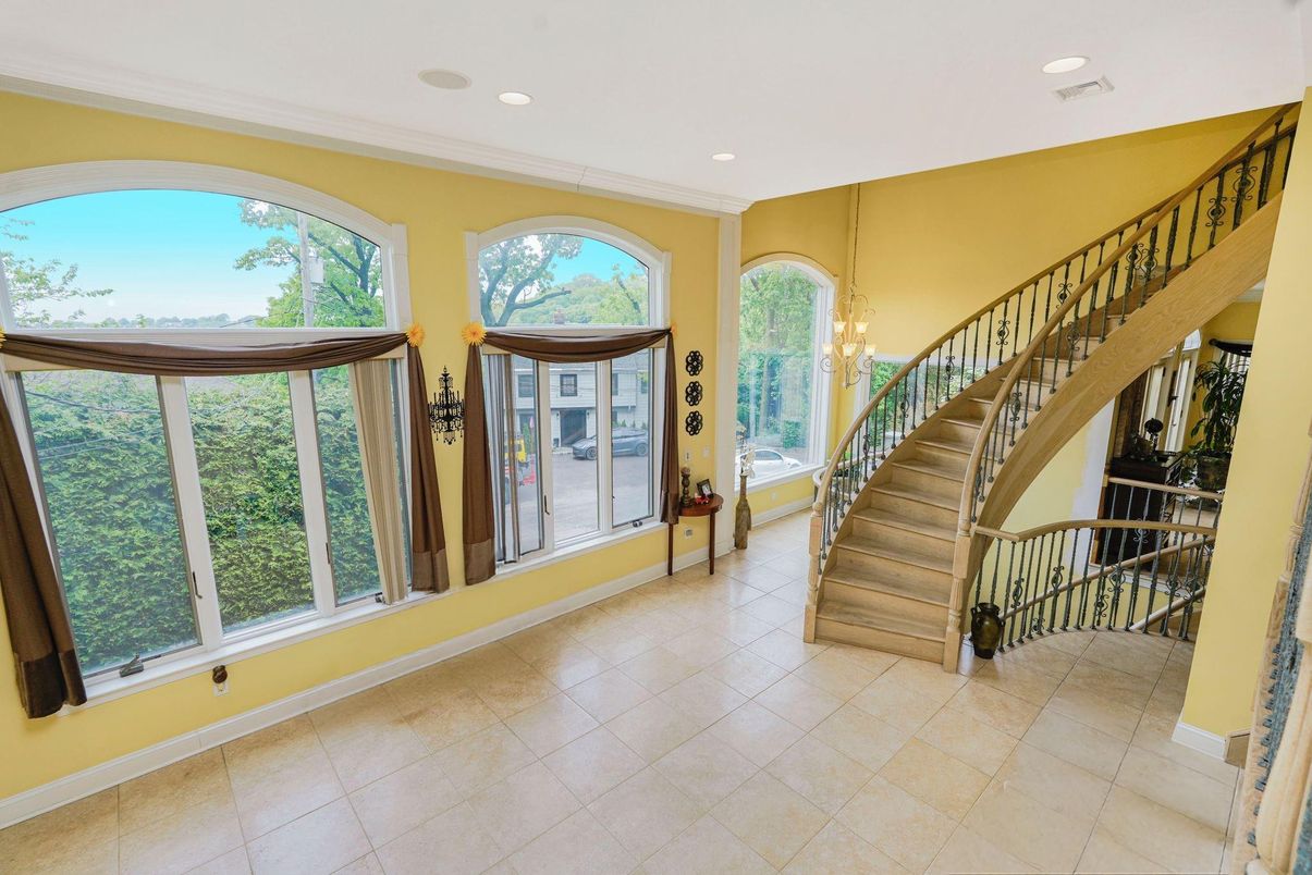 Chandelier, Interior, Recessed Lighting