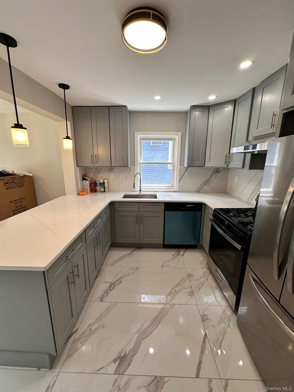 Interior, Kitchen, Marble, Pendant Lights, Recessed Lighting