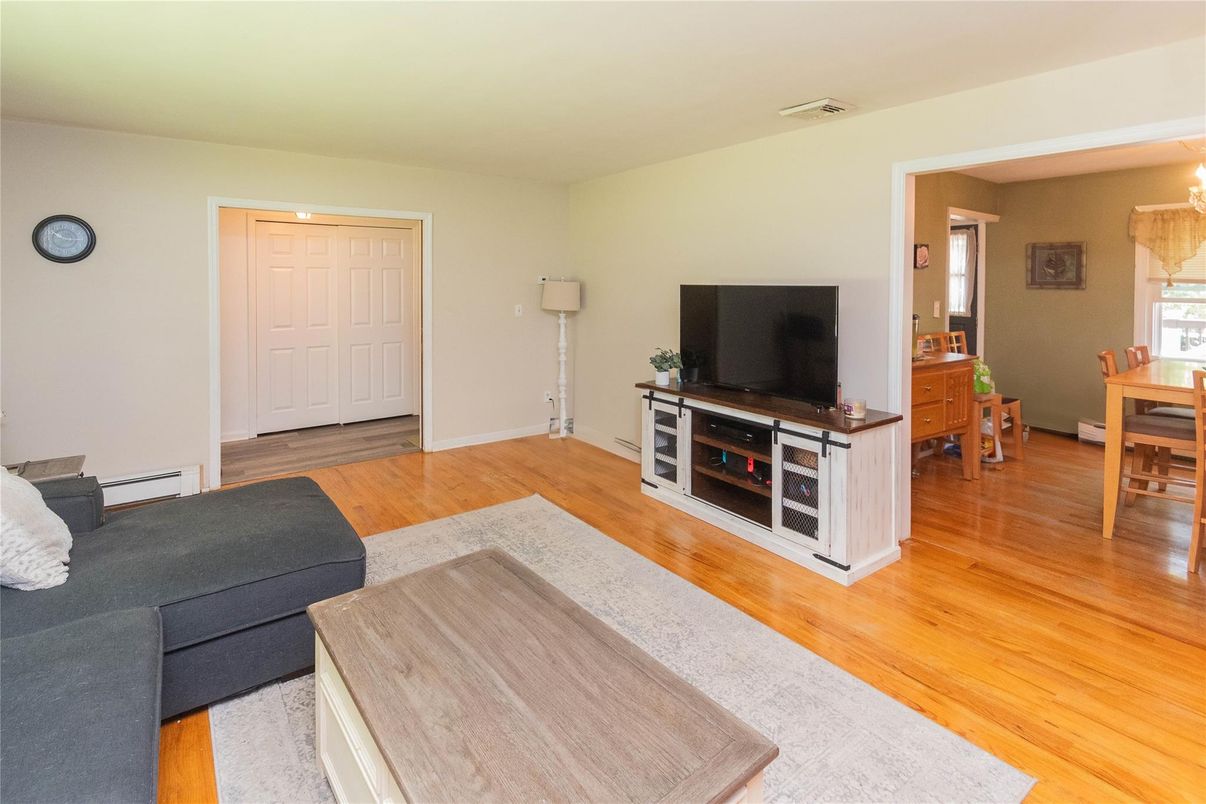 Dining room, Interior, Living room, Wood Texture Flooring