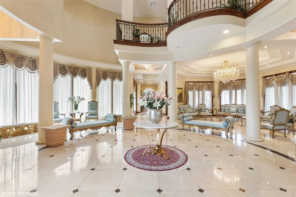 Chandelier, Interior, Living room, Recessed Lighting