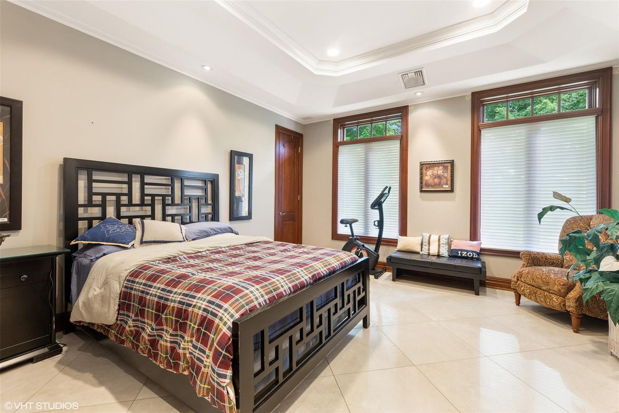 Bedroom, Fitness Equipment, Interior, Recessed Lighting