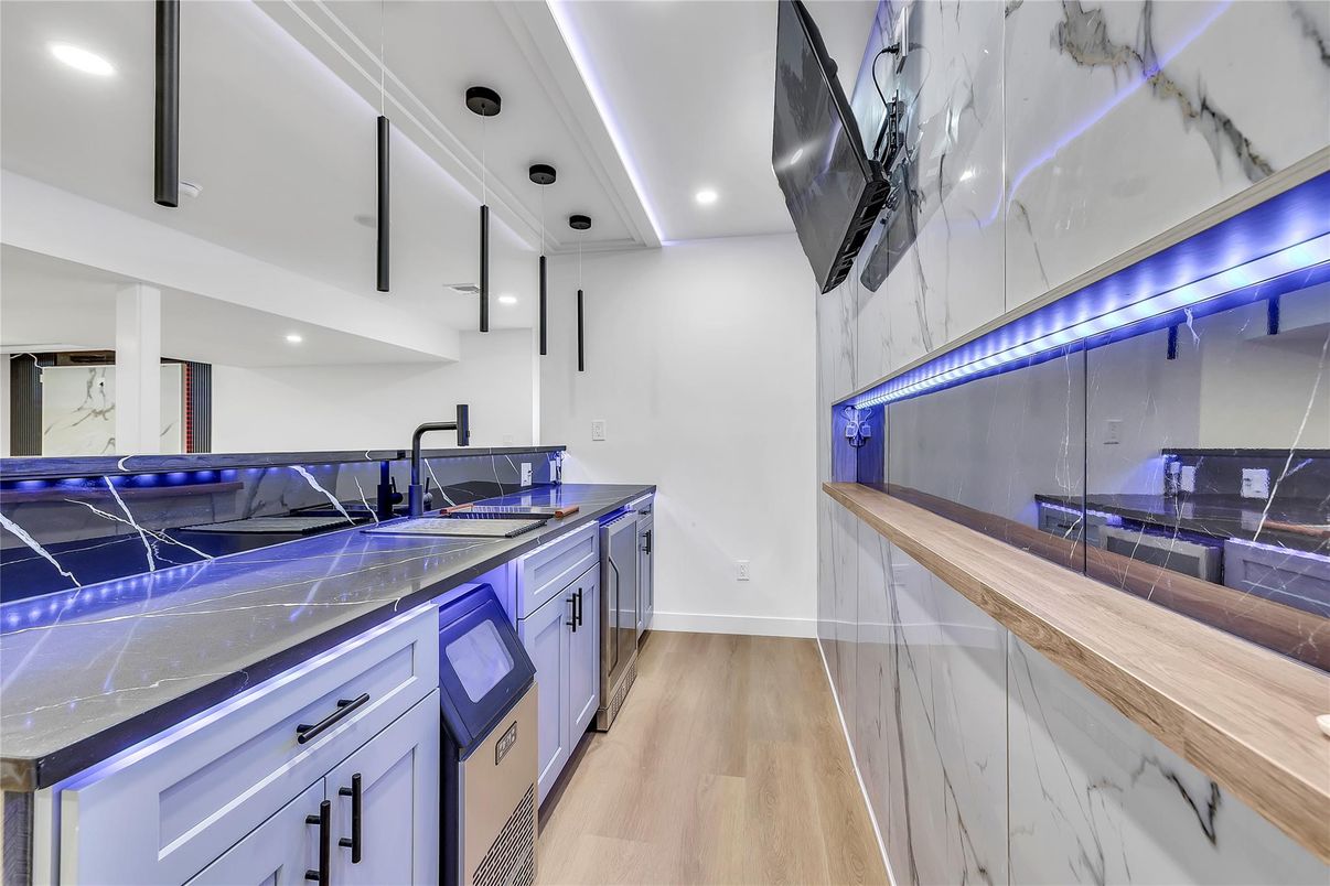 Interior, Kitchen, Marble Walls, Recessed Lighting, Wood Texture Flooring