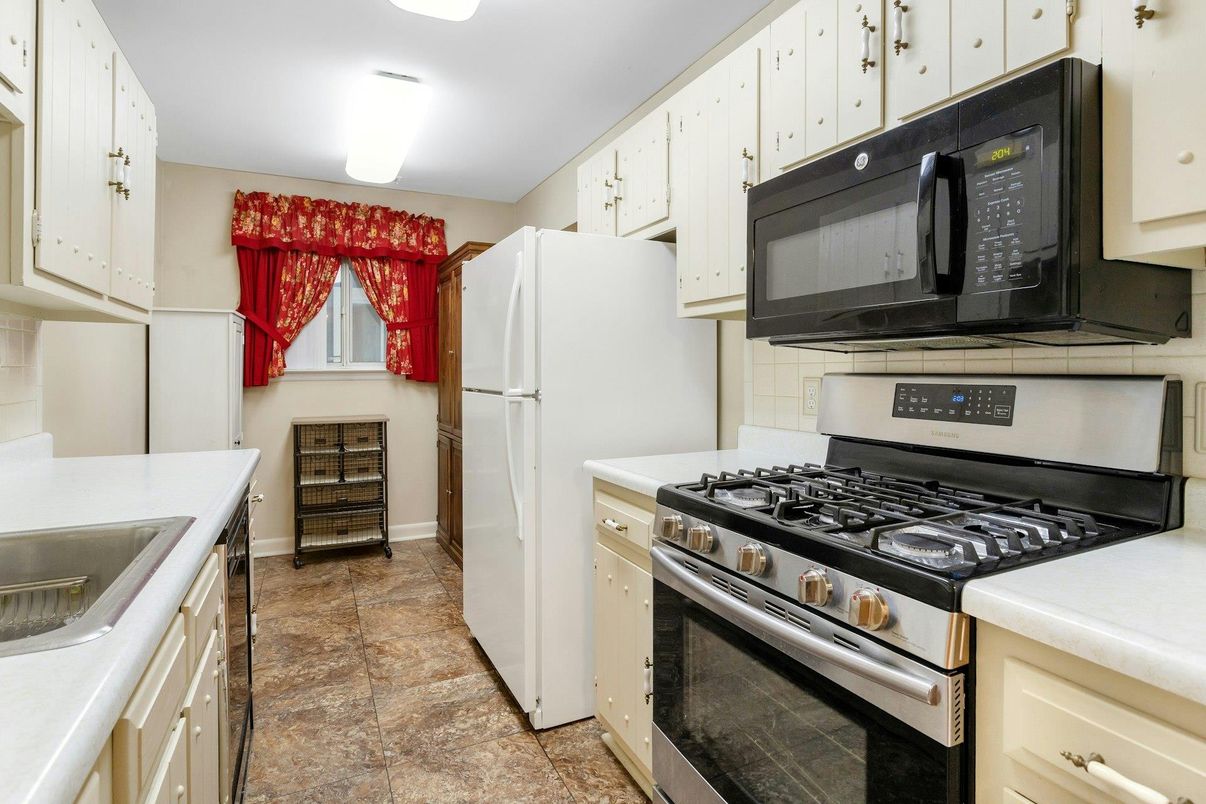 Interior, Kitchen