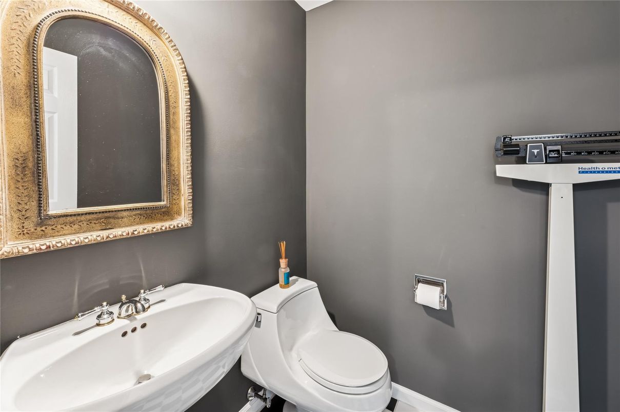 Bathroom, Interior