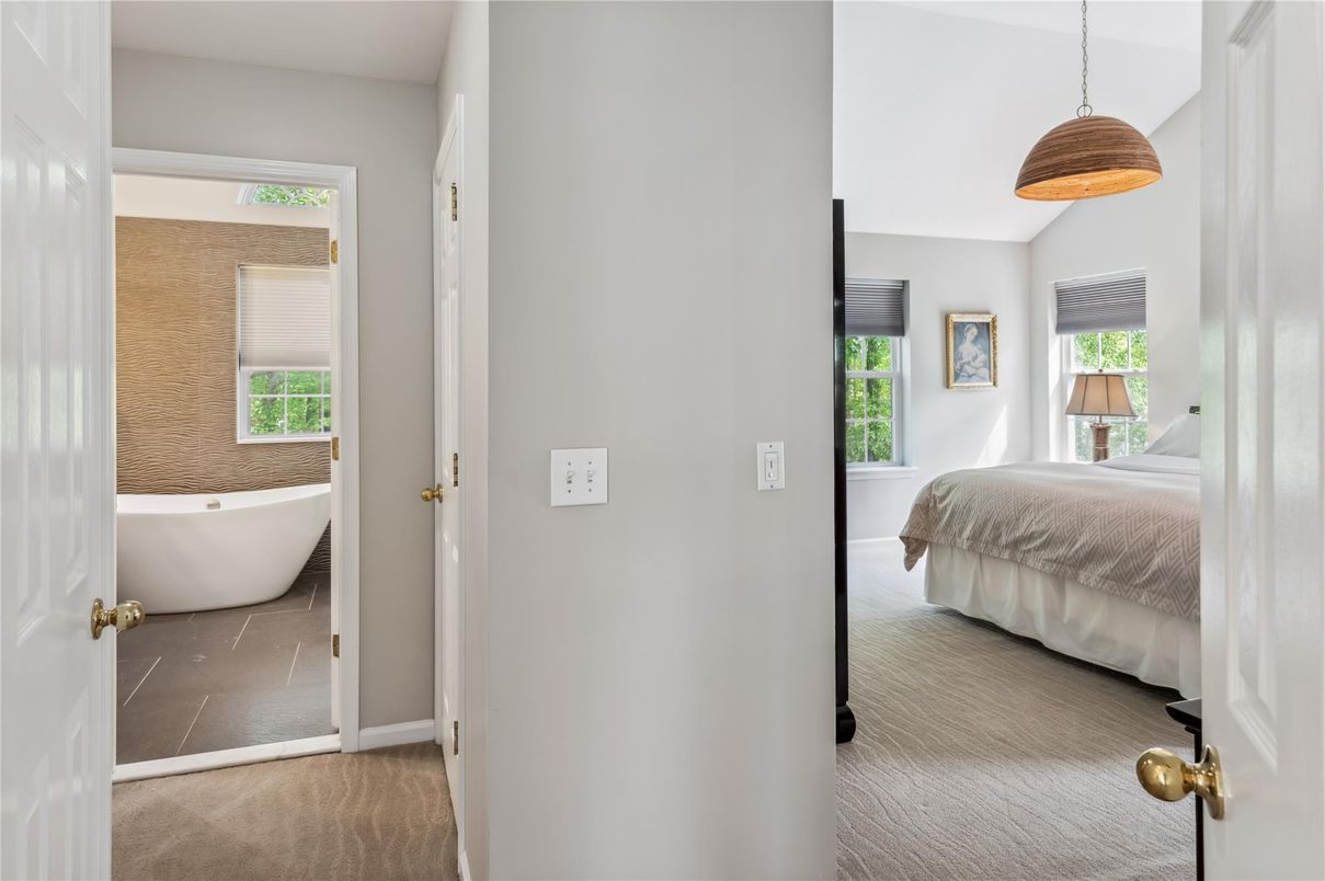 Bathroom, Bedroom, Interior, Pendant Lights