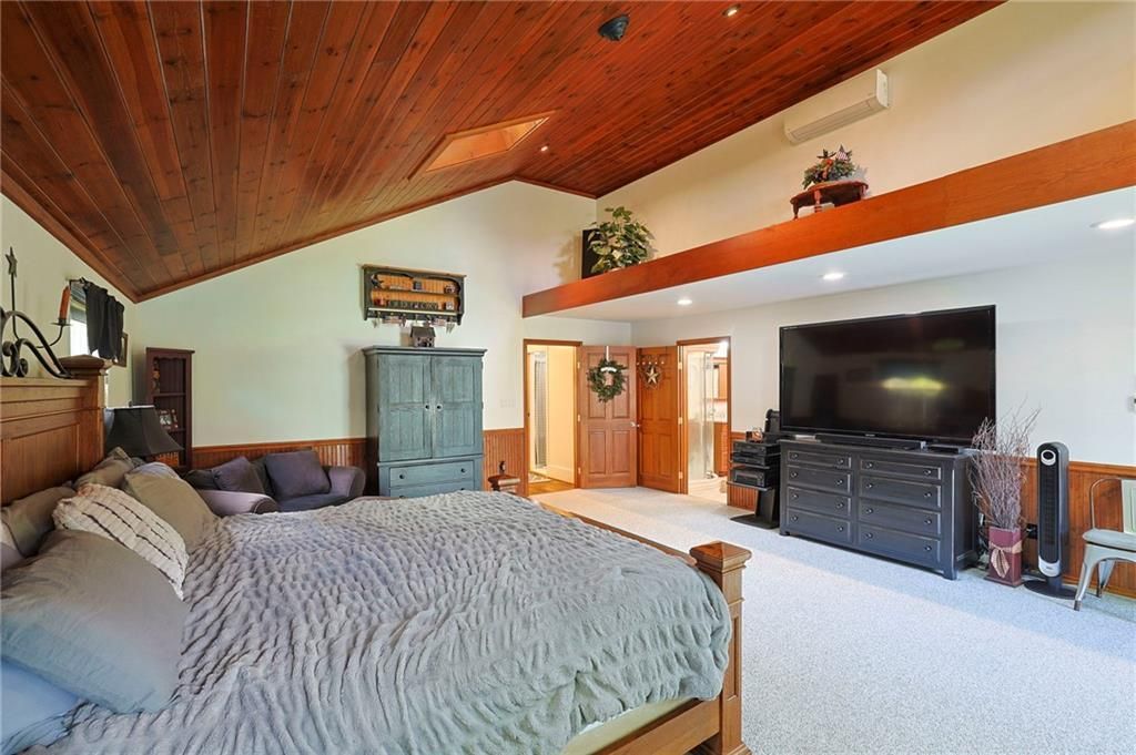 Bedroom, Interior, Recessed Lighting, Wooden Ceilings
