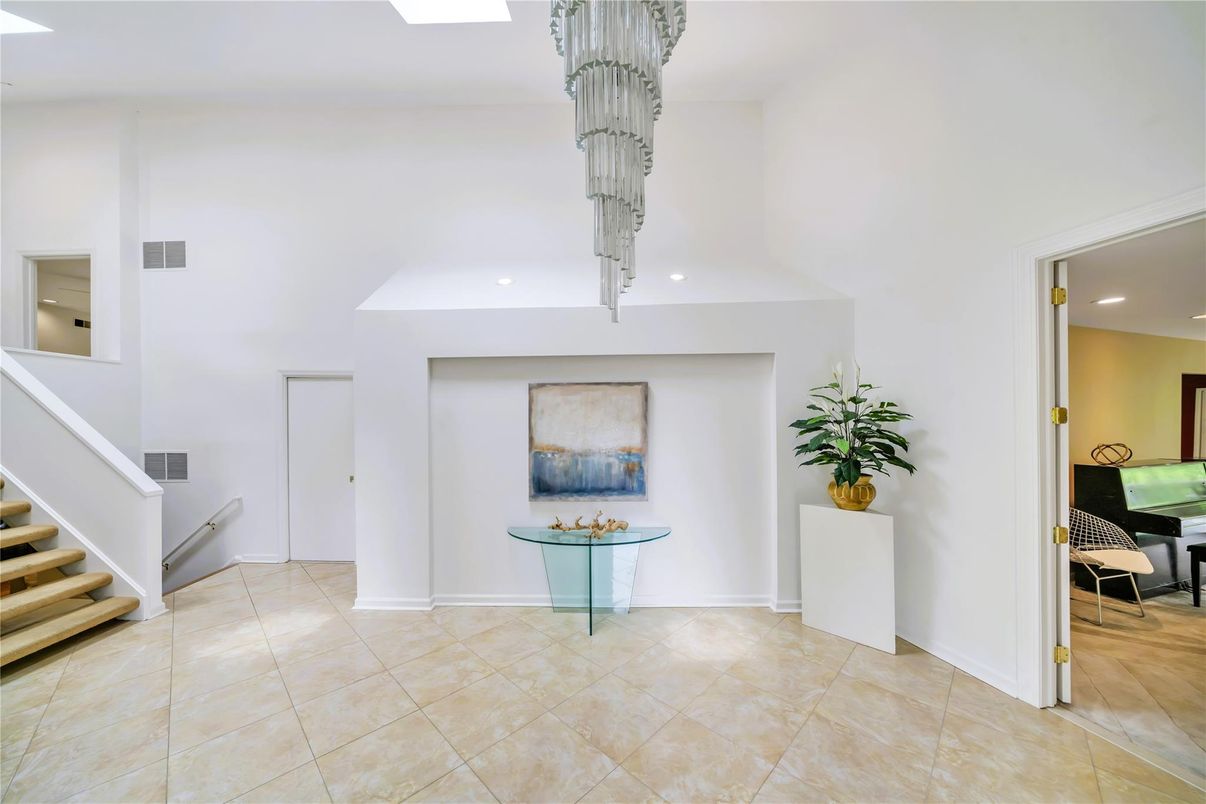 Interior, Recessed Lighting